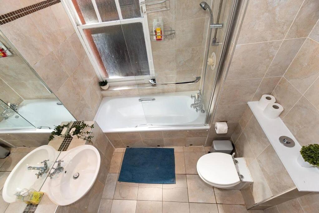 Discover London Central 2 Bedroom In Kensington Exterior photo