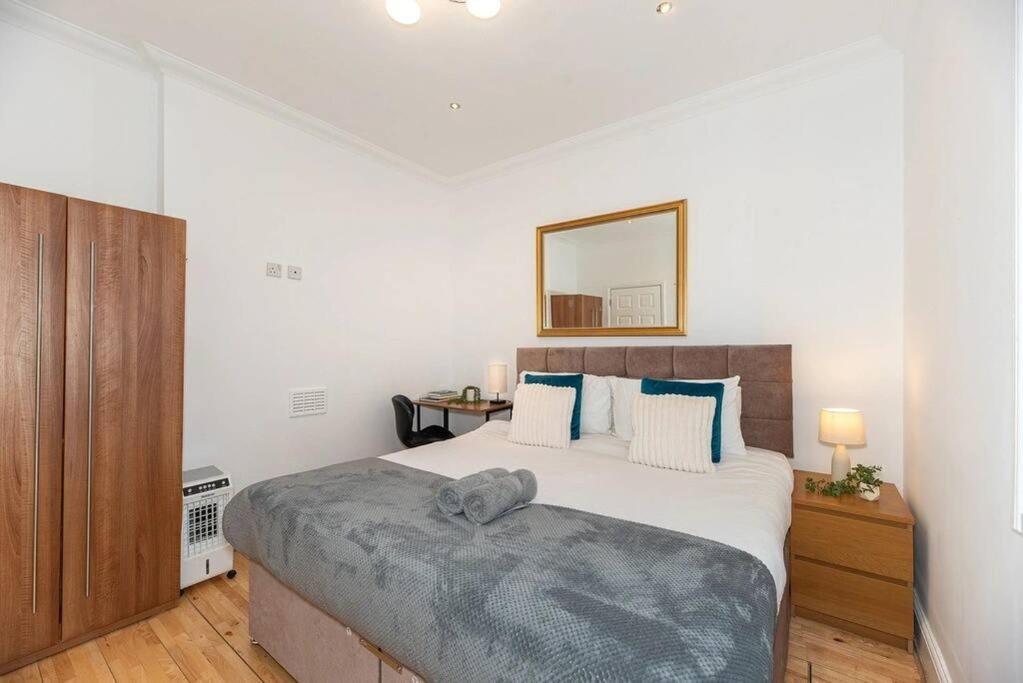 Discover London Central 2 Bedroom In Kensington Exterior photo
