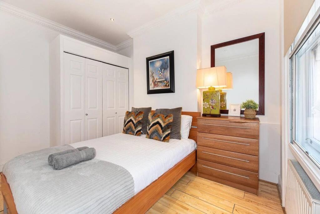 Discover London Central 2 Bedroom In Kensington Exterior photo
